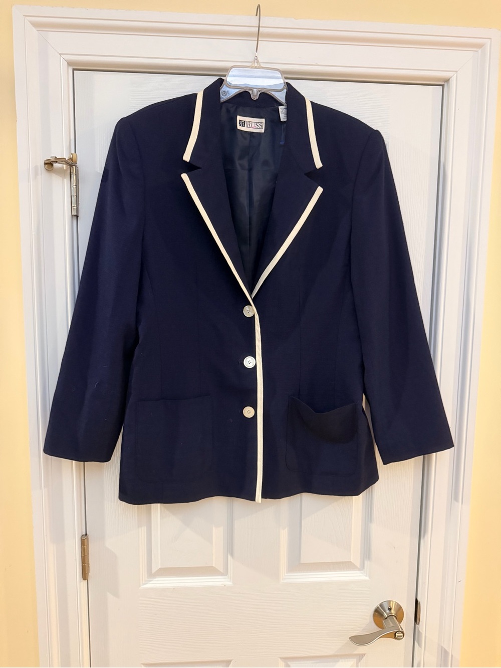 Women's Size 16 "Russ" Navy Blazer with Cream Trim Business GUC